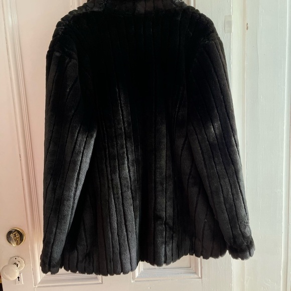 Nwt New Faux Mink Fur Coat - Picture 7 of 11